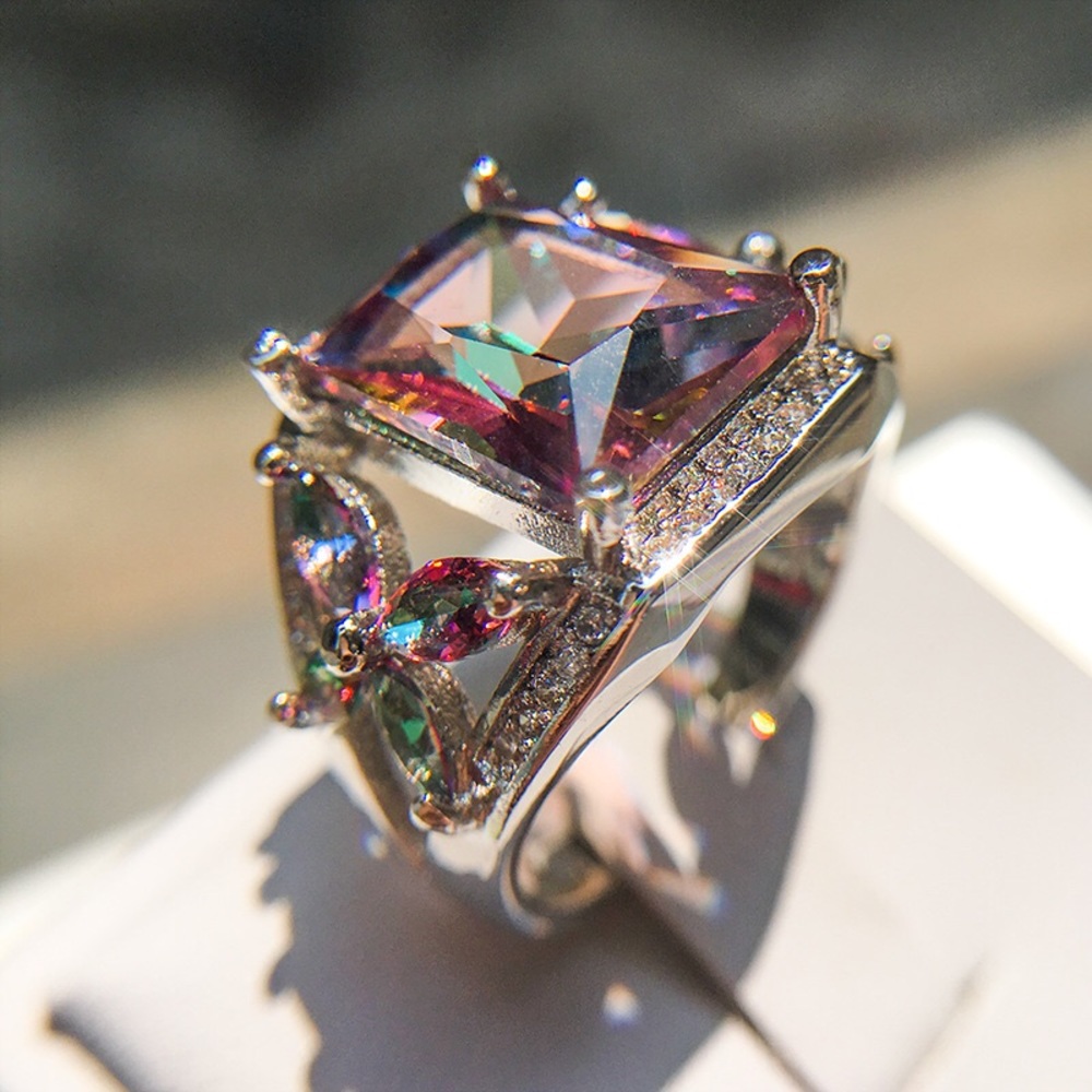 Large stone ring - Picture 2 of 6